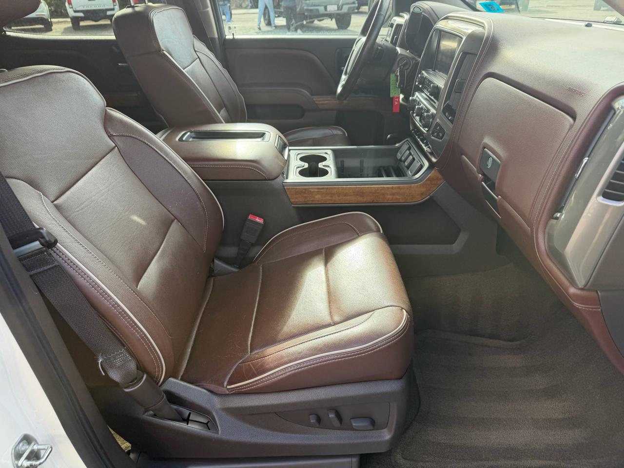 Chevrolet Silverado 1500 4WD Crew Cab 143.5" High Country 2014