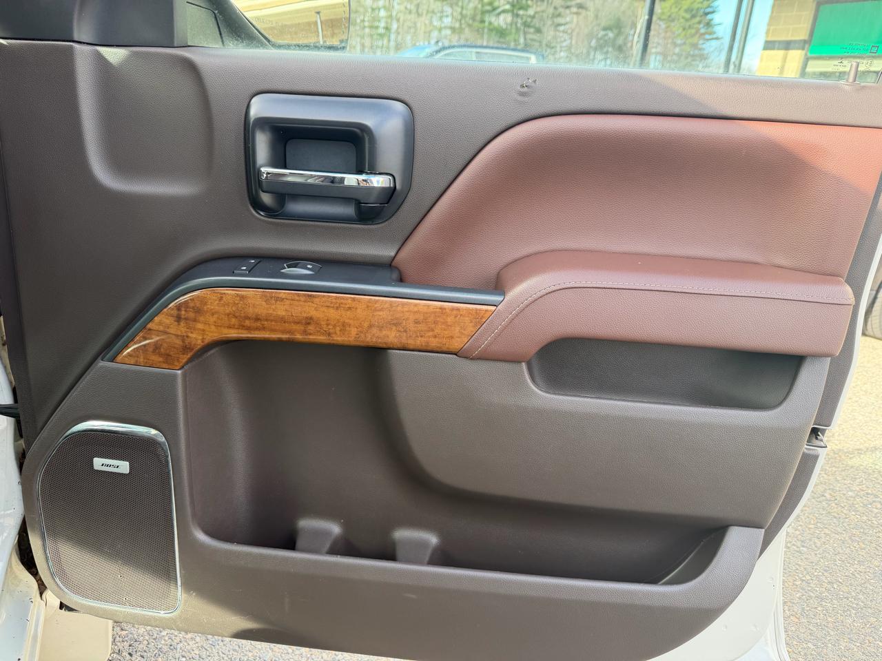 Chevrolet Silverado 1500 4WD Crew Cab 143.5" High Country 2014