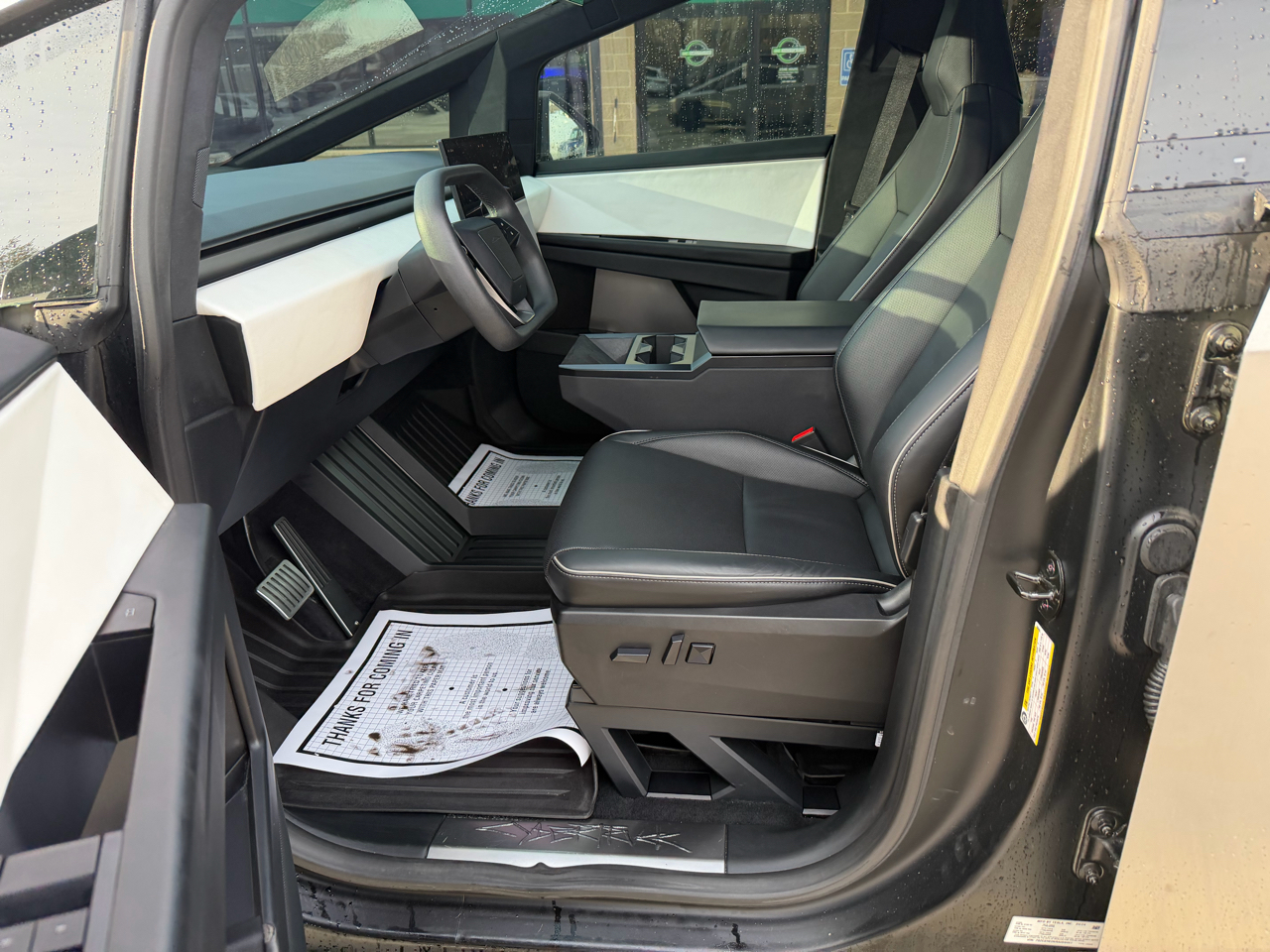 Tesla Cybertruck AWD 2024