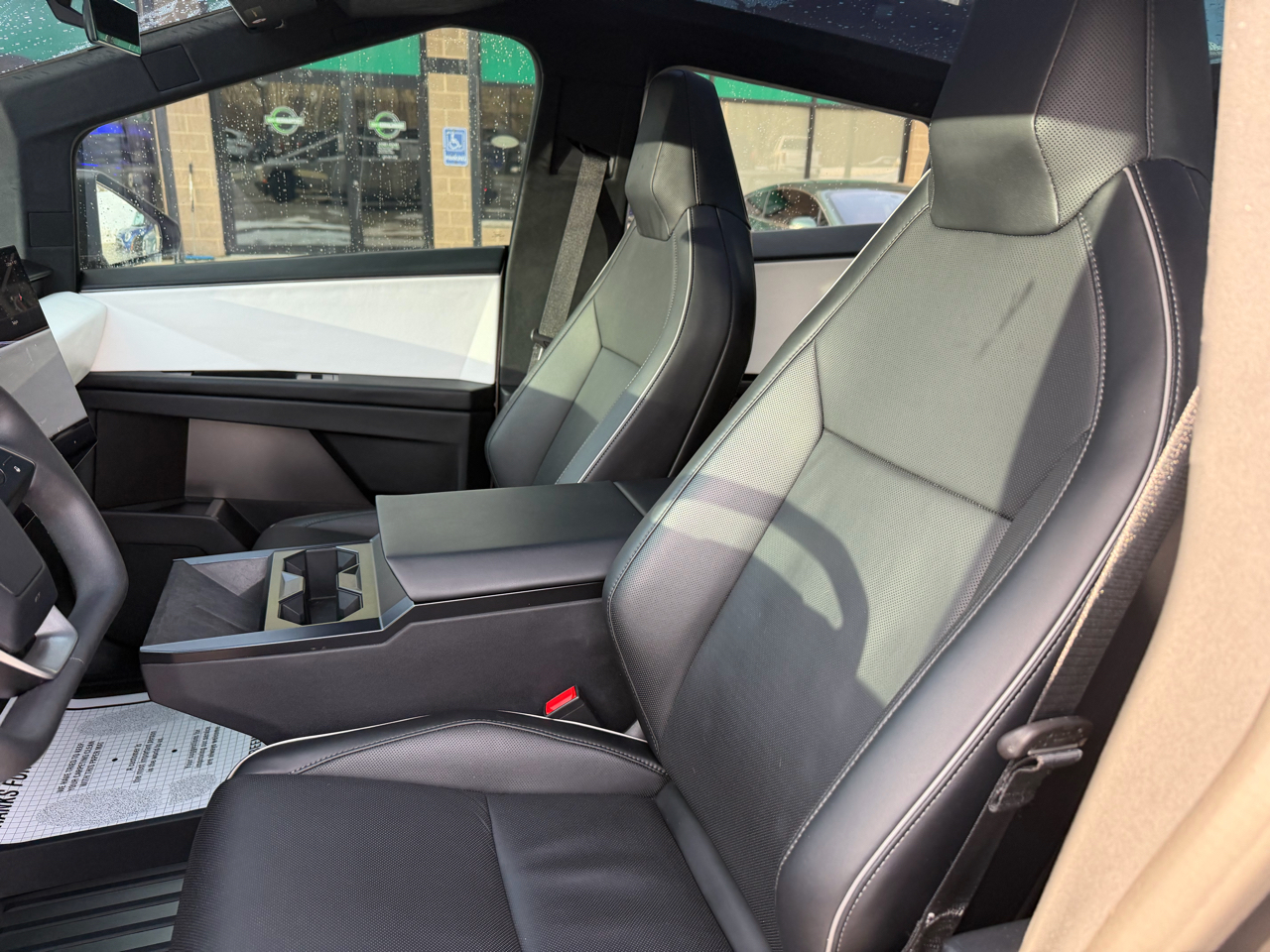 Tesla Cybertruck AWD 2024