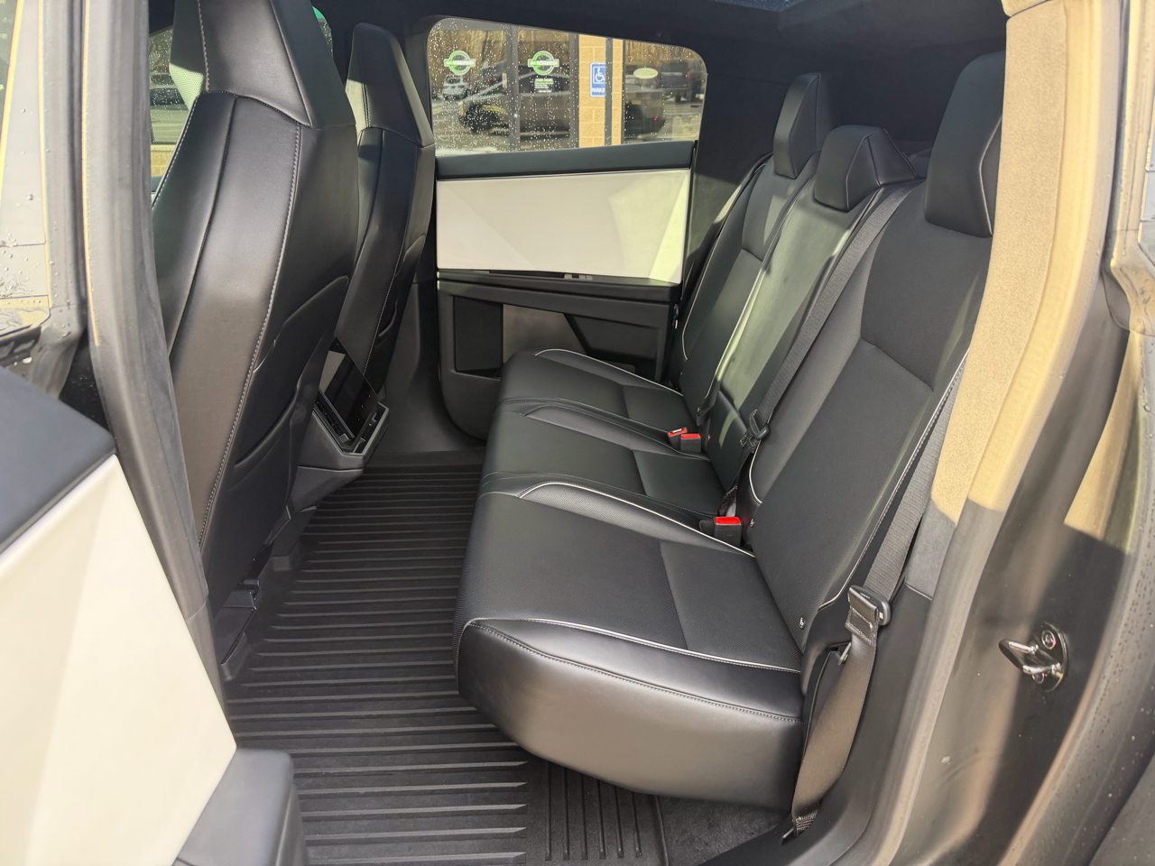 Tesla Cybertruck AWD 2024