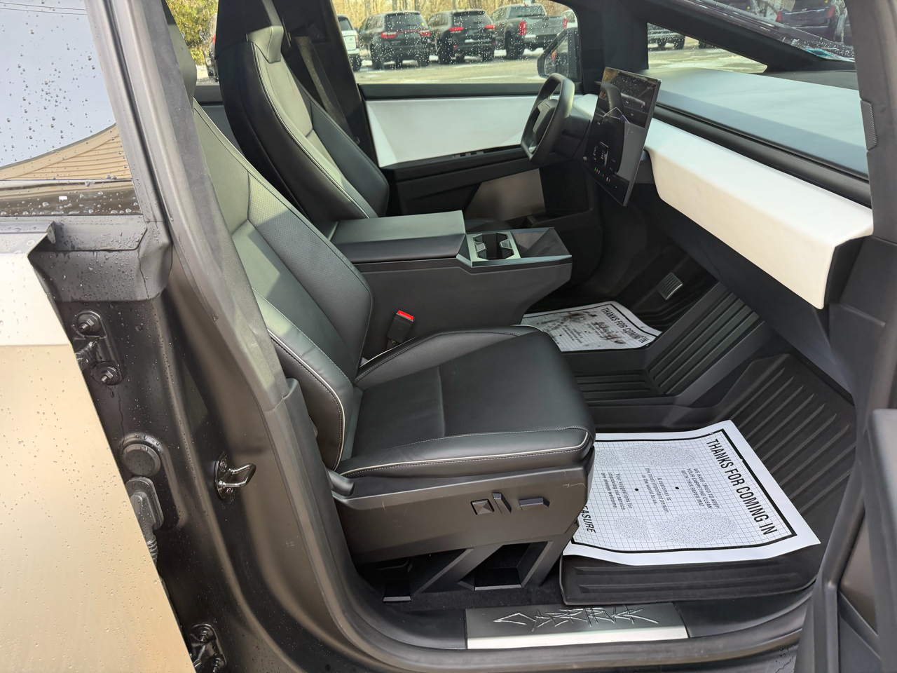 Tesla Cybertruck AWD 2024