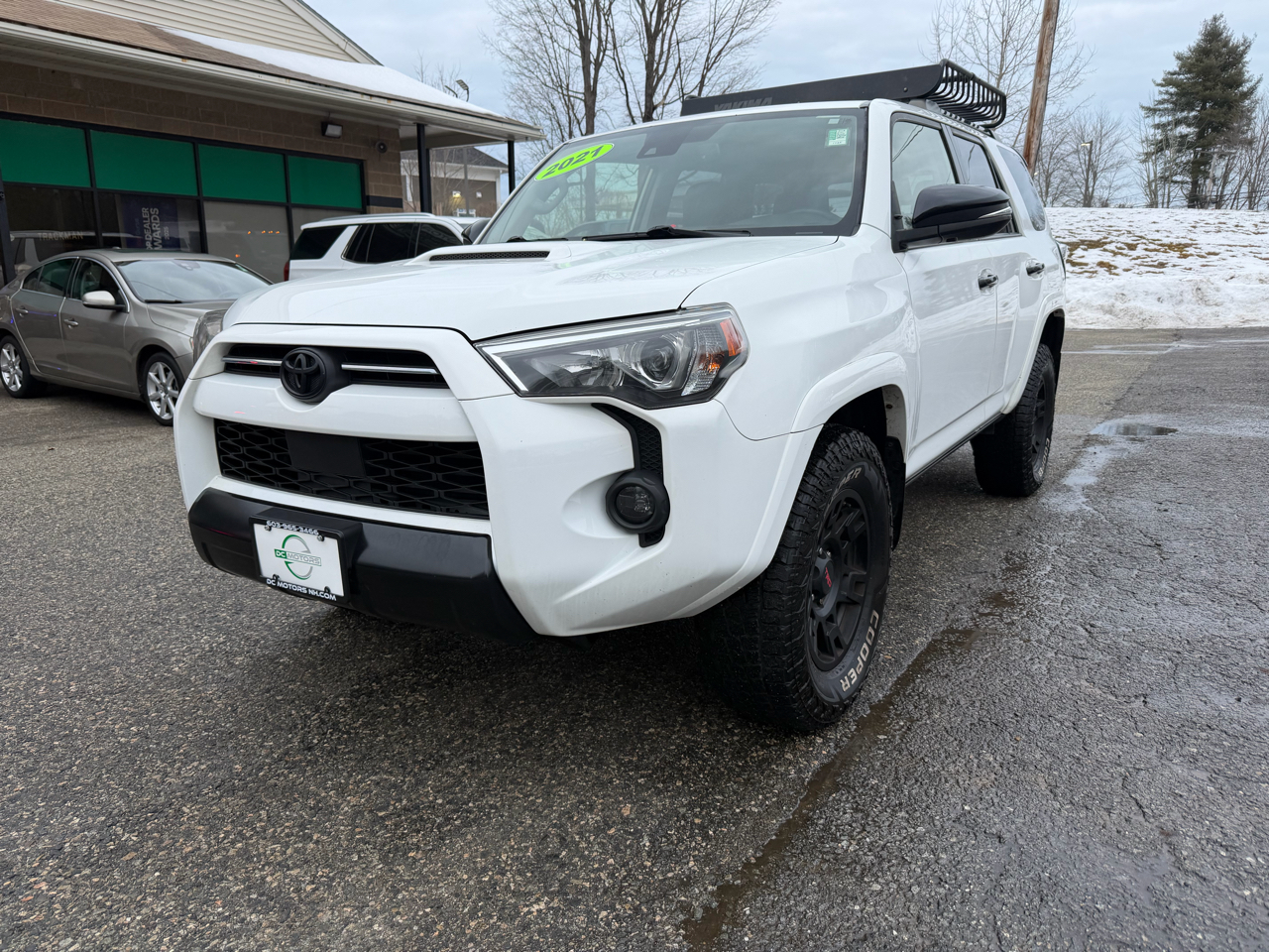 Toyota 4Runner Venture 4WD (Natl) 2021