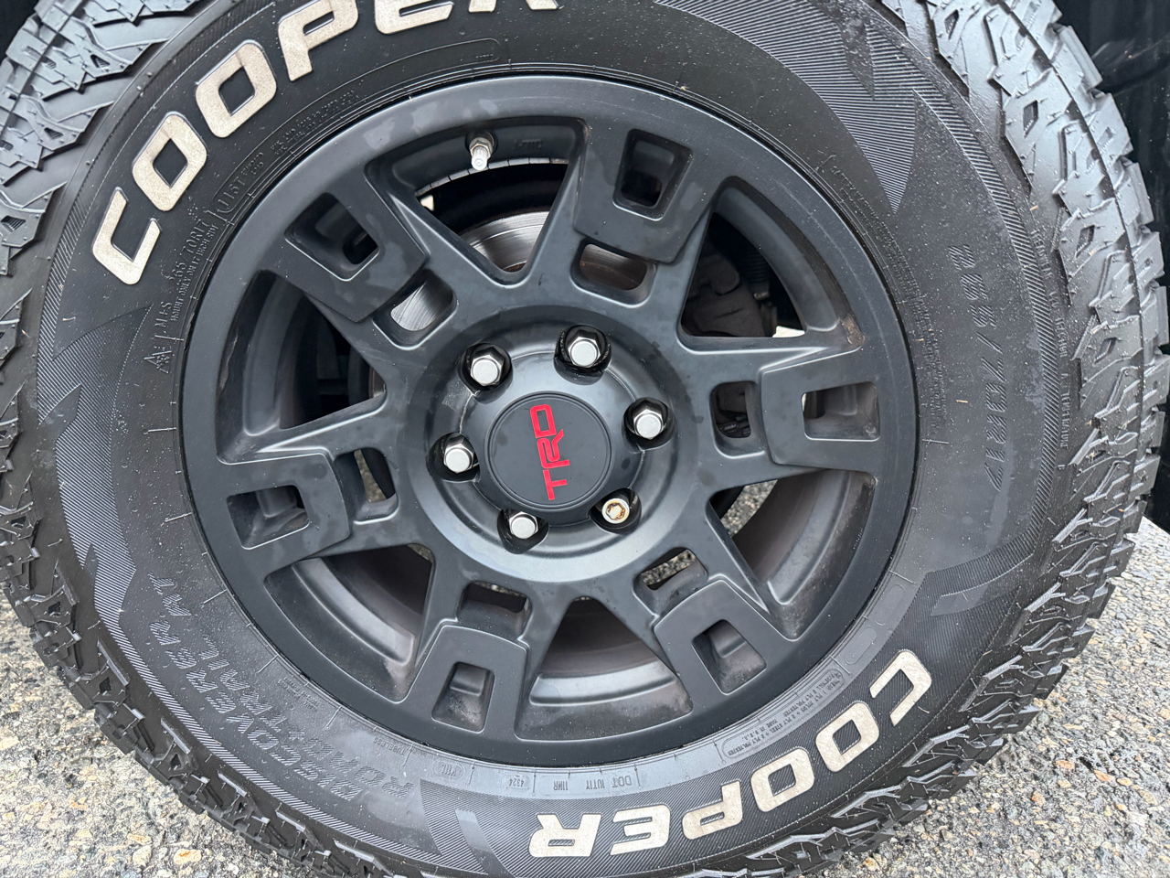 Toyota 4Runner Venture 4WD (Natl) 2021