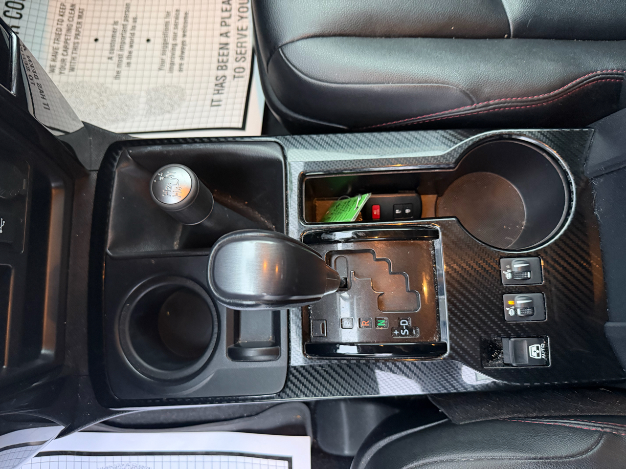 Toyota 4Runner Venture 4WD (Natl) 2021