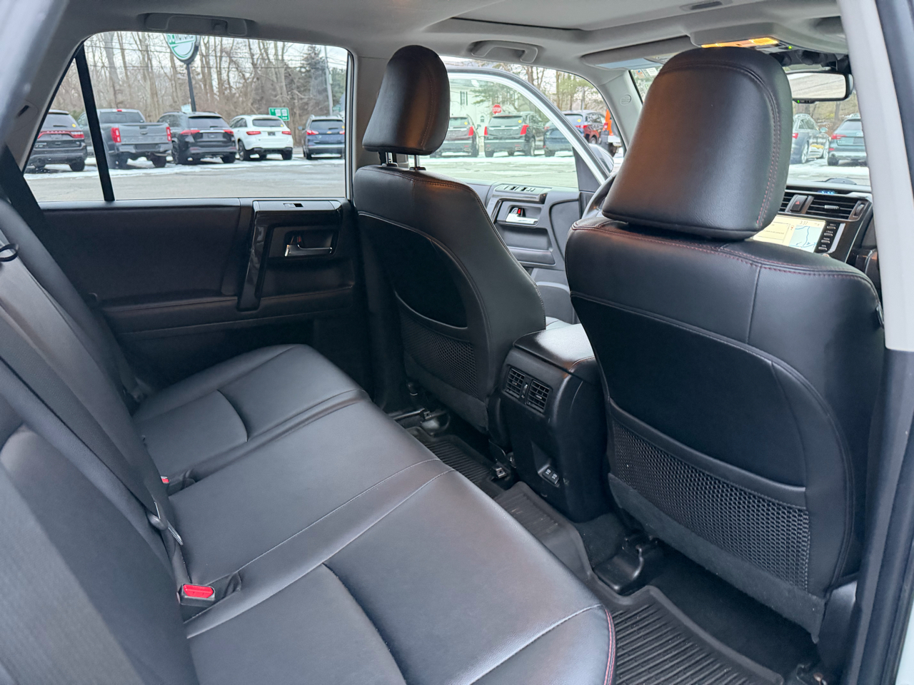 Toyota 4Runner Venture 4WD (Natl) 2021