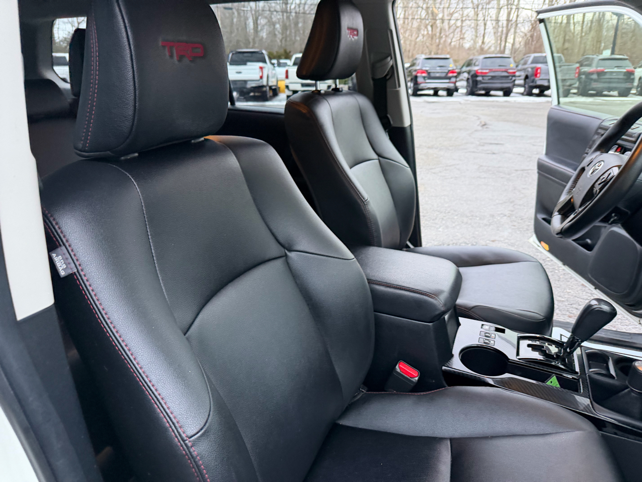 Toyota 4Runner Venture 4WD (Natl) 2021