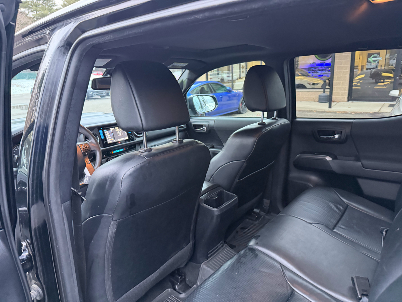 Toyota Tacoma TRD Off Road Double Cab 5' Bed V6 4x4 MT (Natl) 2018