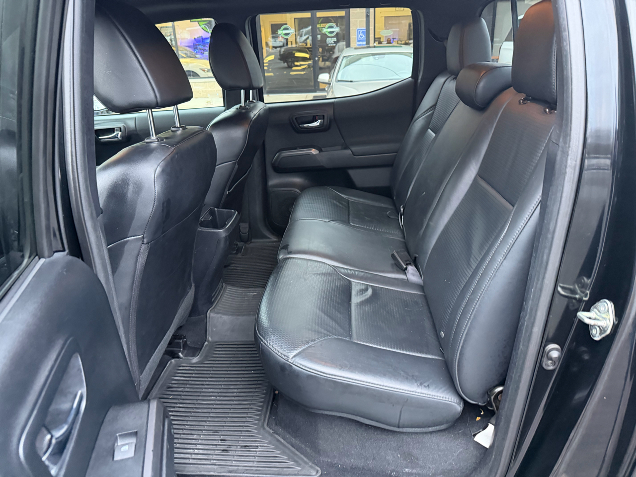 Toyota Tacoma TRD Off Road Double Cab 5' Bed V6 4x4 MT (Natl) 2018