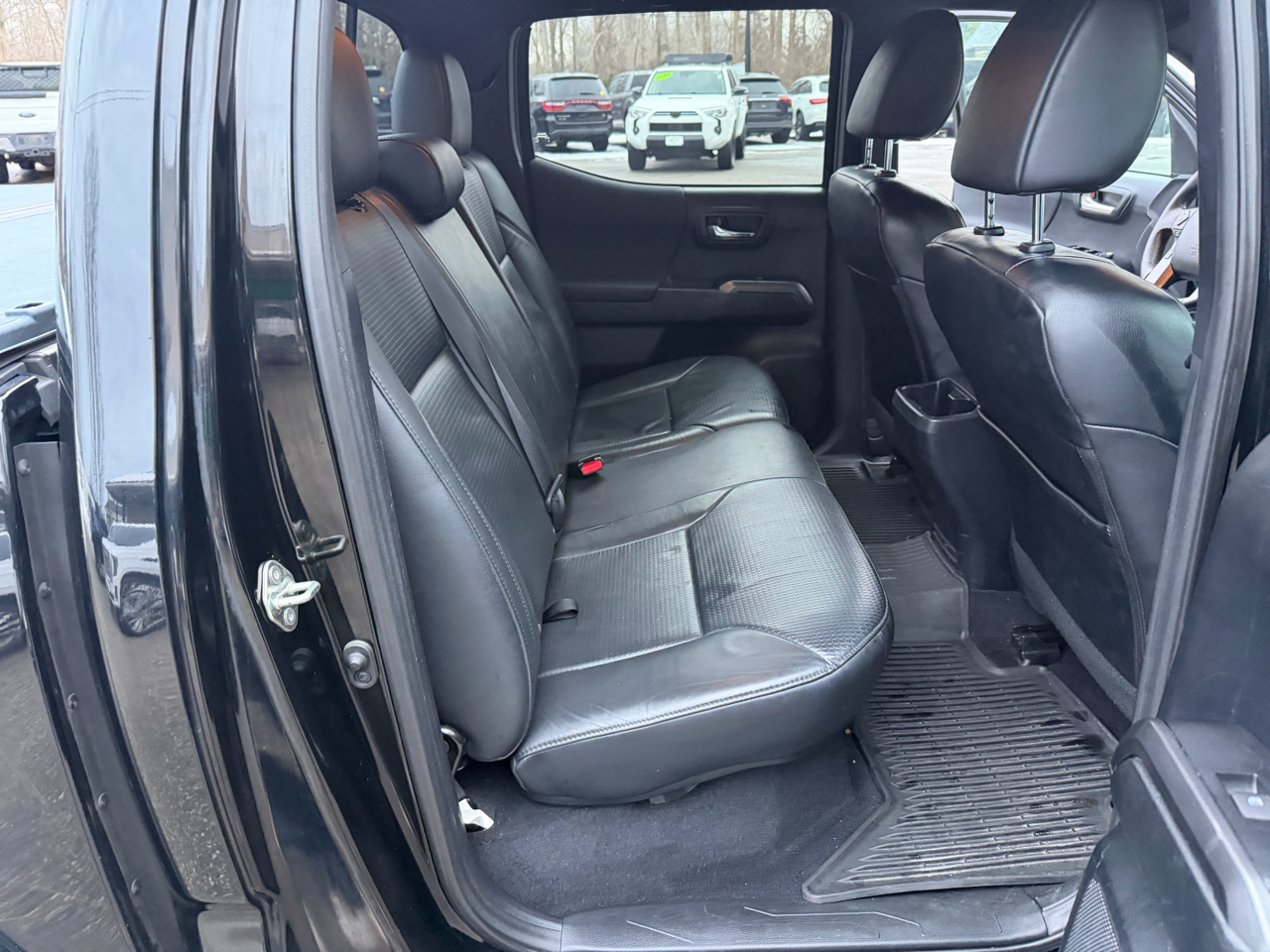 Toyota Tacoma TRD Off Road Double Cab 5' Bed V6 4x4 MT (Natl) 2018