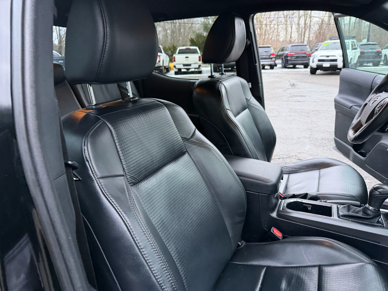 Toyota Tacoma TRD Off Road Double Cab 5' Bed V6 4x4 MT (Natl) 2018