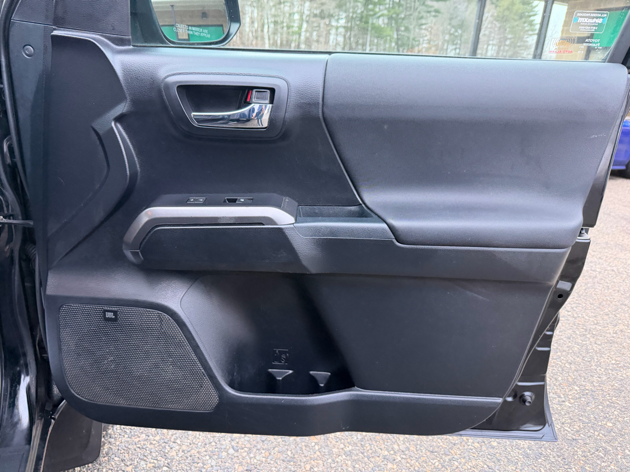 Toyota Tacoma TRD Off Road Double Cab 5' Bed V6 4x4 MT (Natl) 2018