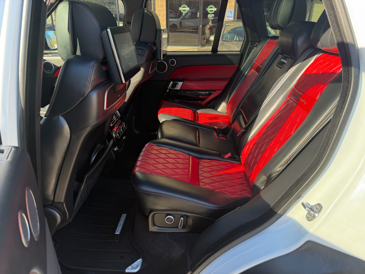 Land Rover Range Rover V8 Supercharged SV Autobiography Dynamic SWB 2017