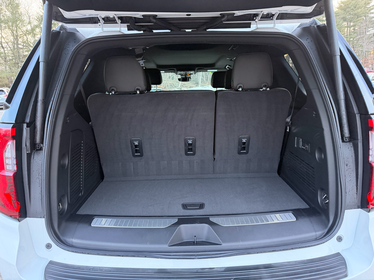 GMC Yukon 4WD 4dr AT4 2025