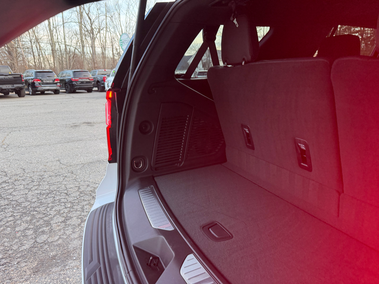 GMC Yukon 4WD 4dr AT4 2025