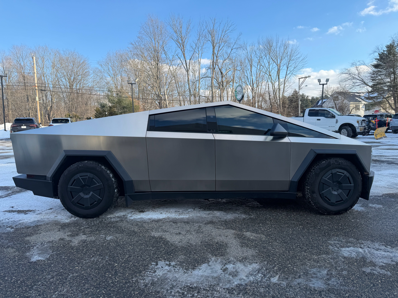 Tesla Cybertruck AWD 2025