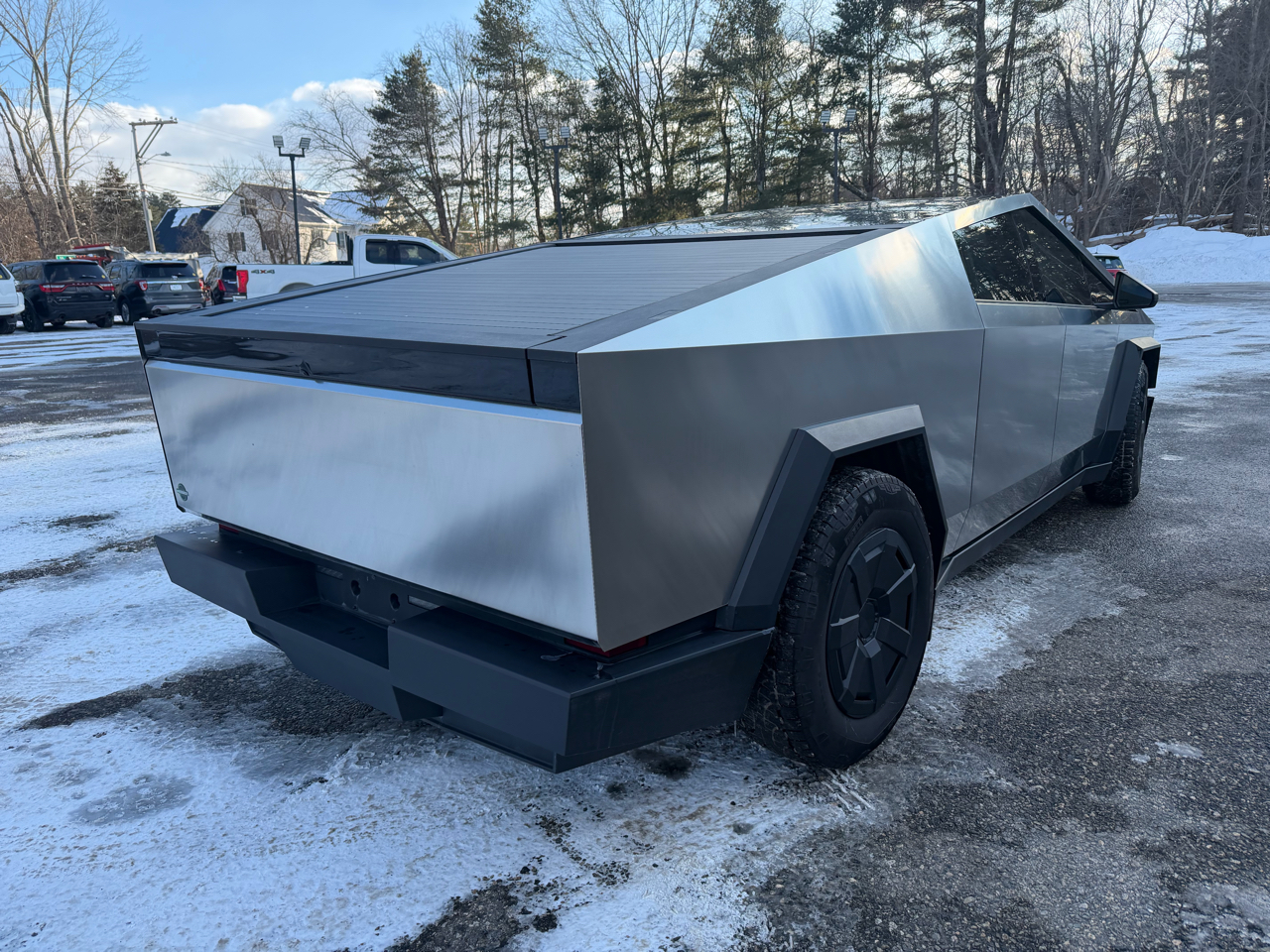 Tesla Cybertruck AWD 2025