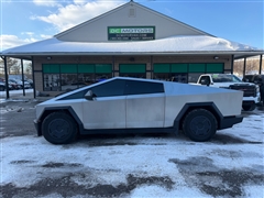 2025 Tesla Cybertruck 