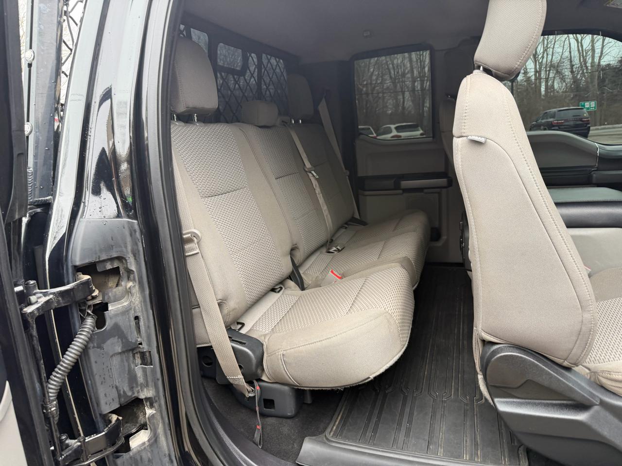 Ford Super Duty F-350 SRW XLT 4WD SuperCab 6.75' Box 2019