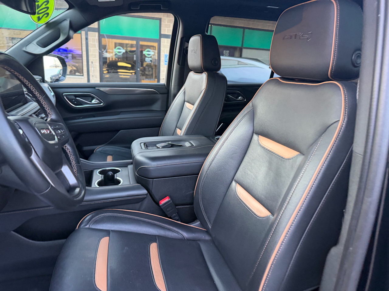 GMC Yukon 4WD 4dr AT4 2023