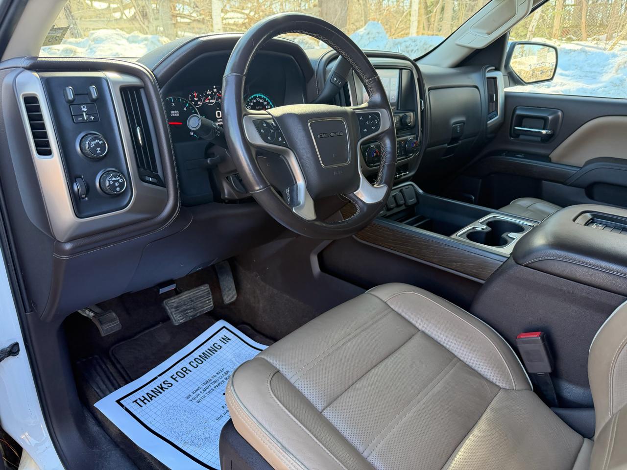 GMC Sierra 1500 4WD Crew Cab 143.5" Denali 2018