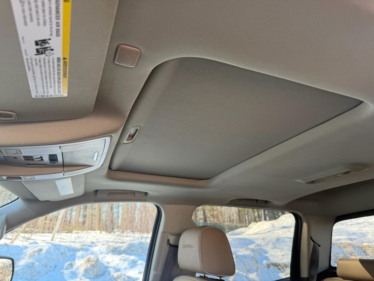 GMC Sierra 1500 4WD Crew Cab 143.5" Denali 2018