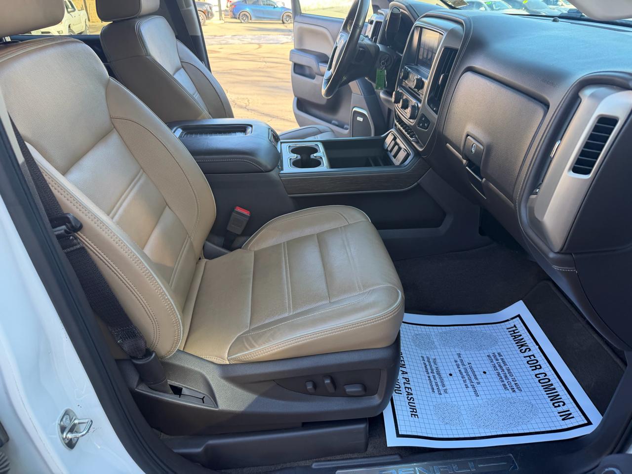 GMC Sierra 1500 4WD Crew Cab 143.5" Denali 2018