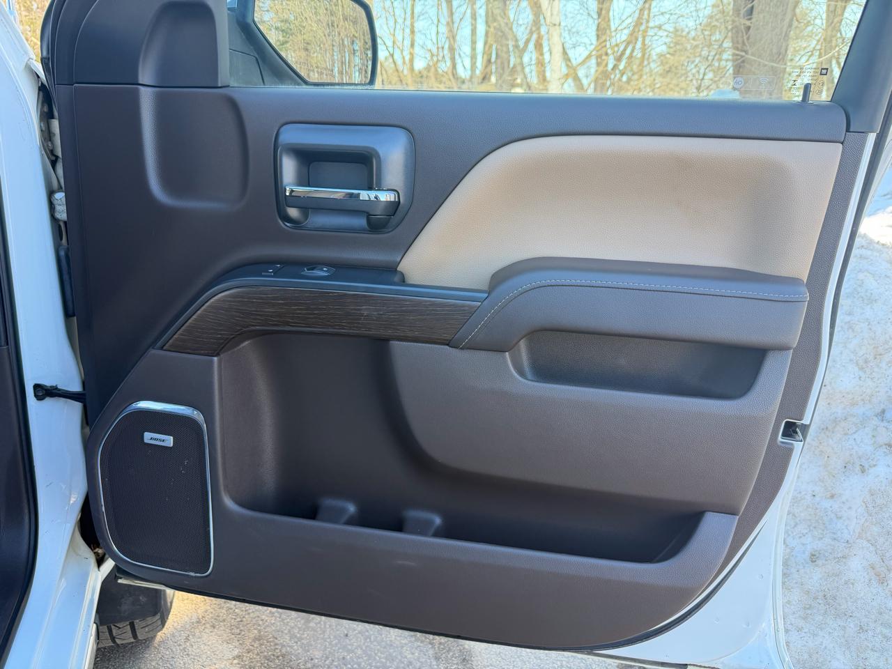 GMC Sierra 1500 4WD Crew Cab 143.5" Denali 2018