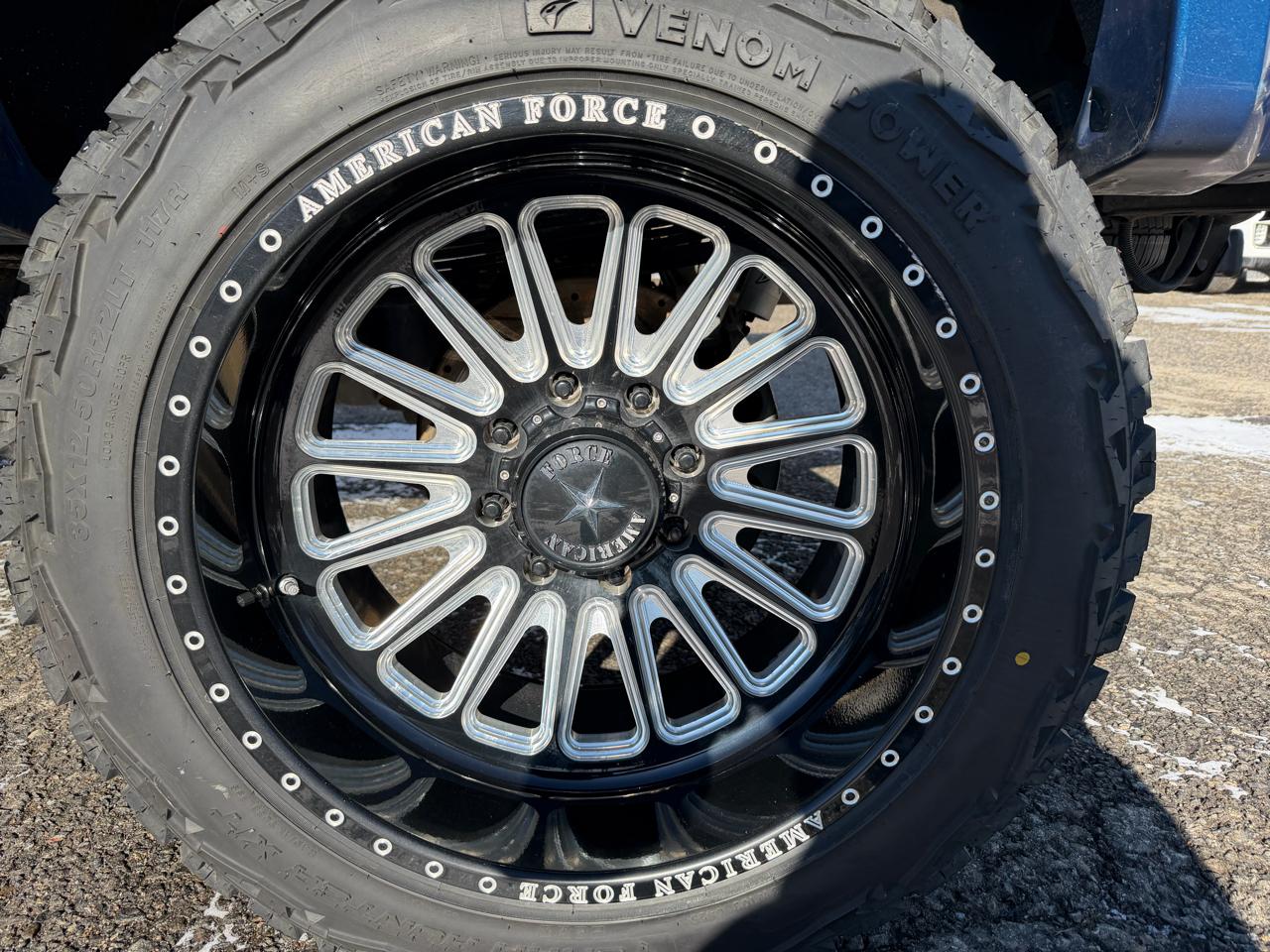 Chevrolet Silverado 2500HD 4WD Crew Cab 153.7" High Country 2019