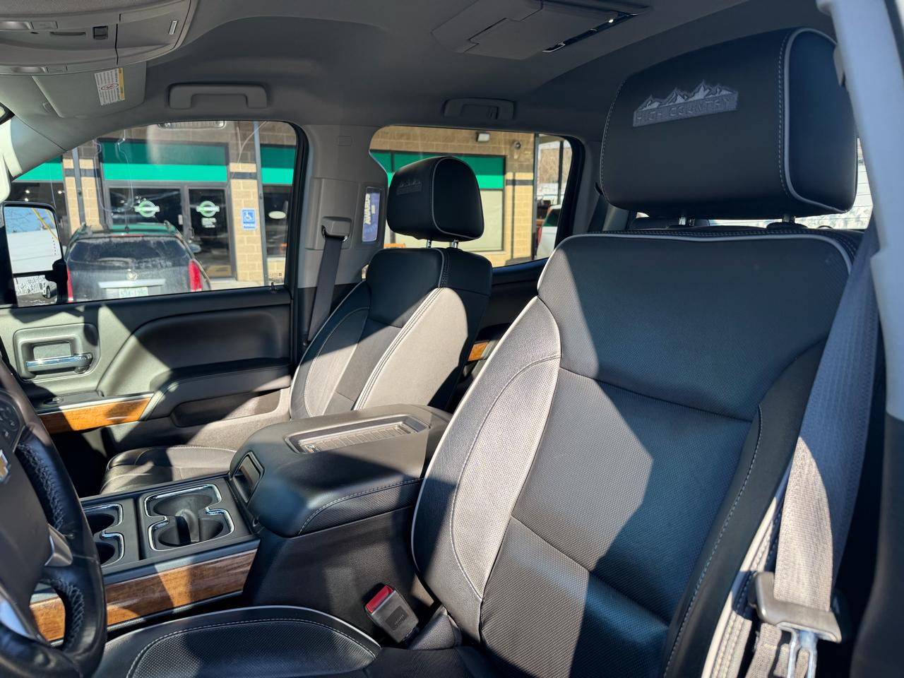 Chevrolet Silverado 2500HD 4WD Crew Cab 153.7" High Country 2019