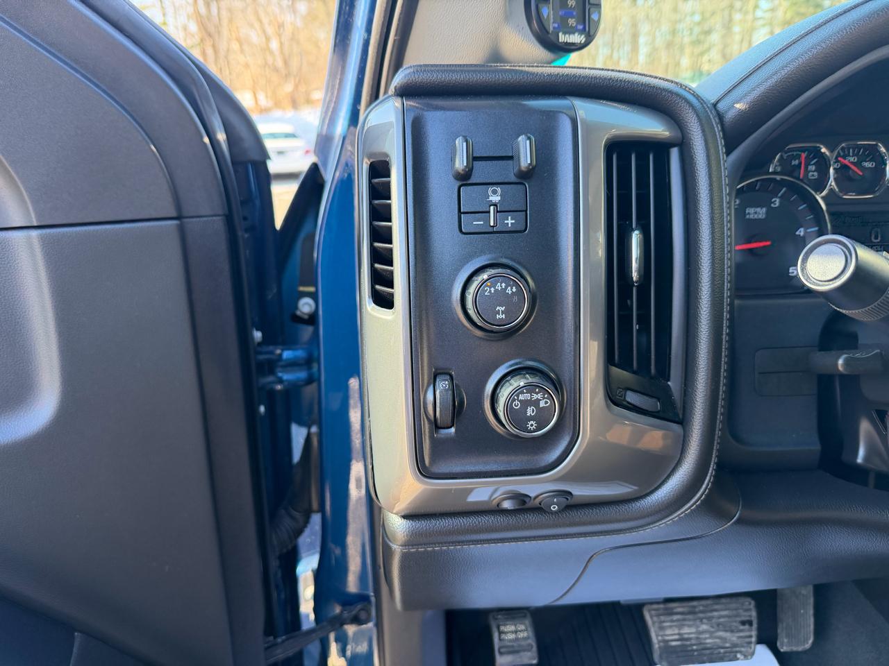 Chevrolet Silverado 2500HD 4WD Crew Cab 153.7" High Country 2019