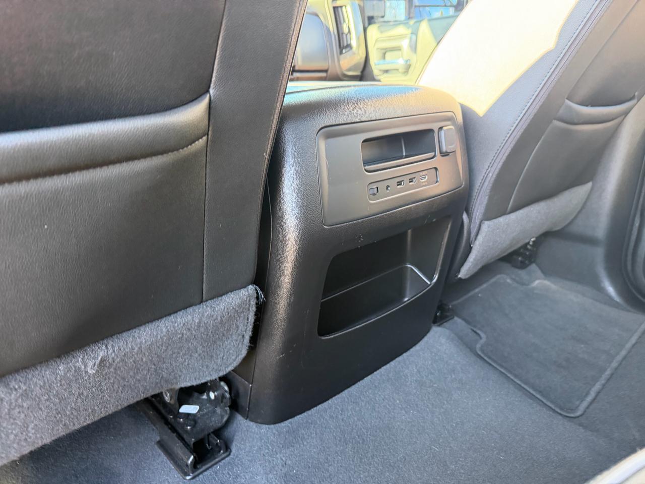 Chevrolet Silverado 2500HD 4WD Crew Cab 153.7" High Country 2019