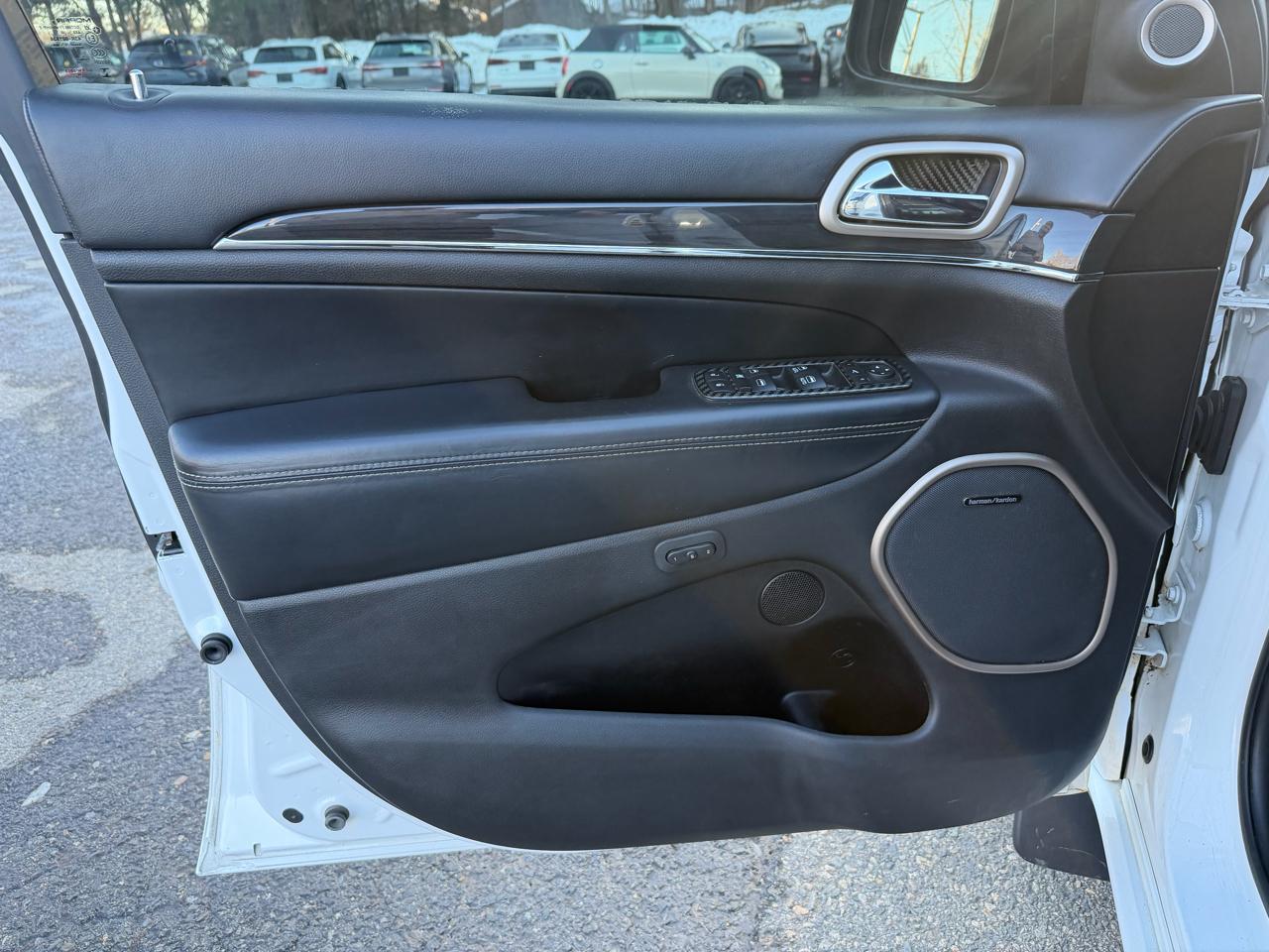 Jeep Grand Cherokee 4WD 4dr Overland 2016