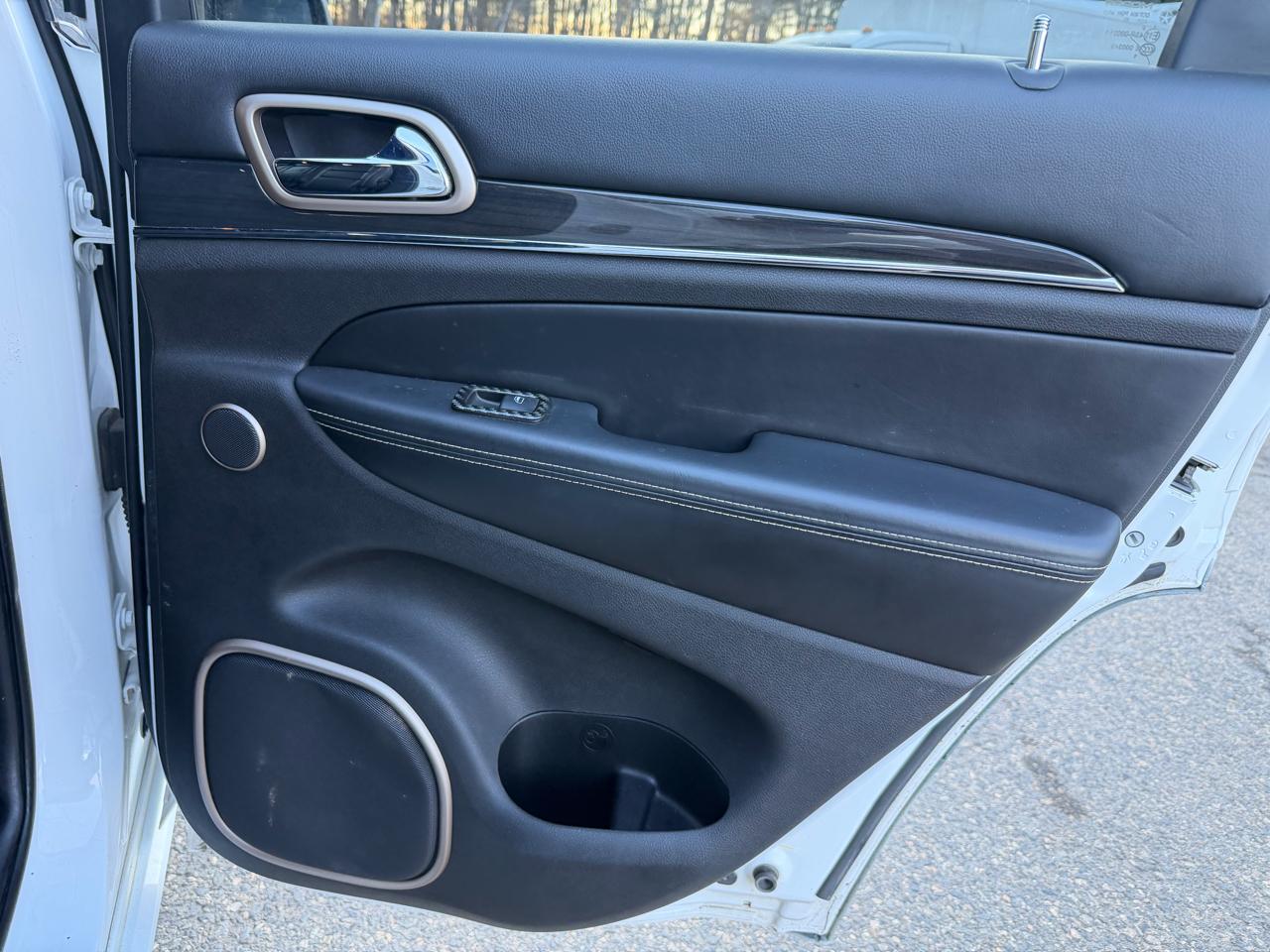 Jeep Grand Cherokee 4WD 4dr Overland 2016