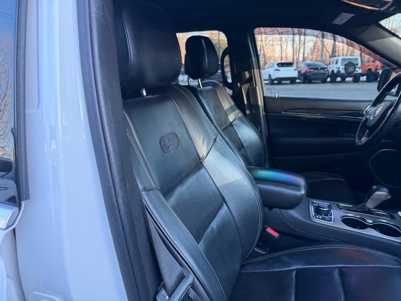 Jeep Grand Cherokee 4WD 4dr Overland 2016