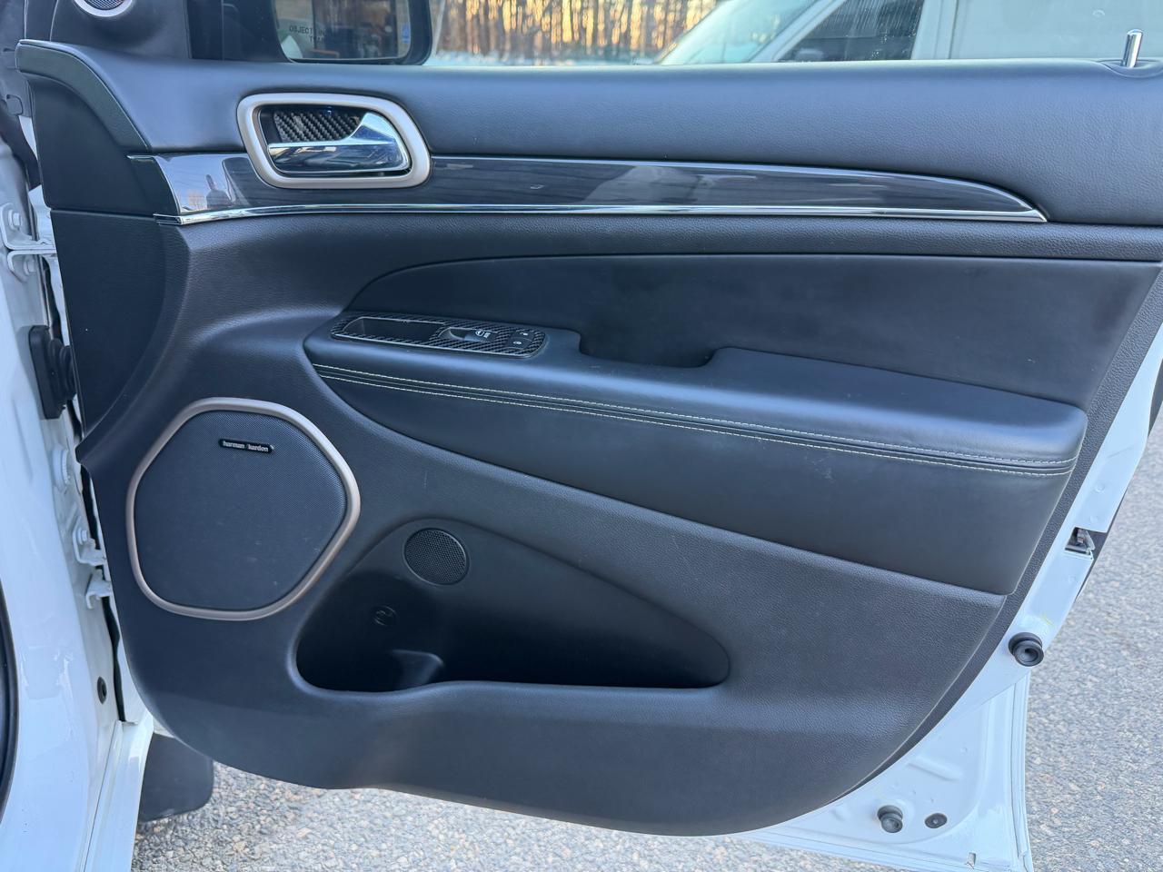 Jeep Grand Cherokee 4WD 4dr Overland 2016