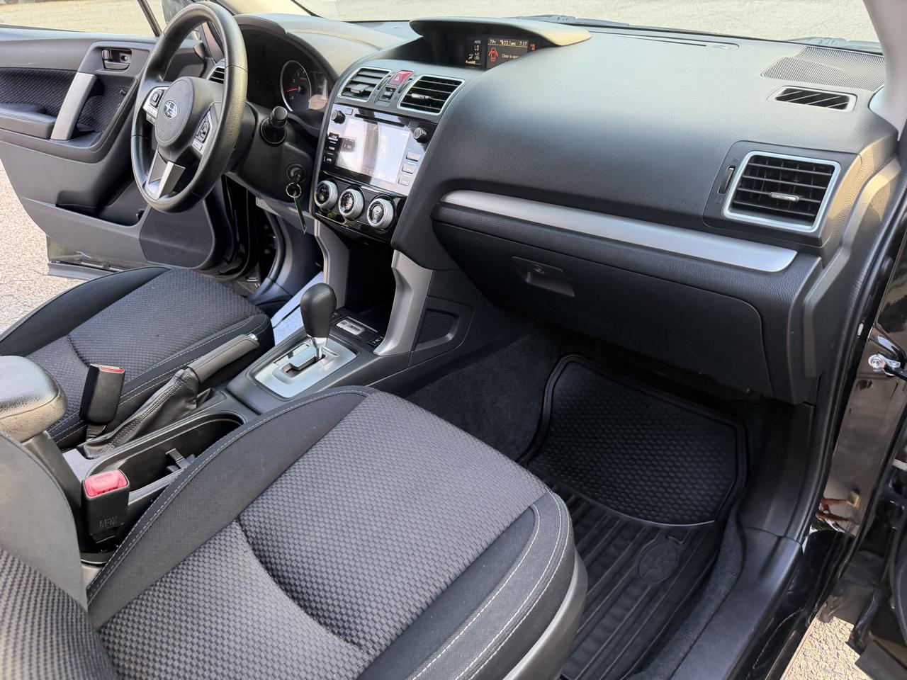 Subaru Forester 2.5i Premium CVT 2017