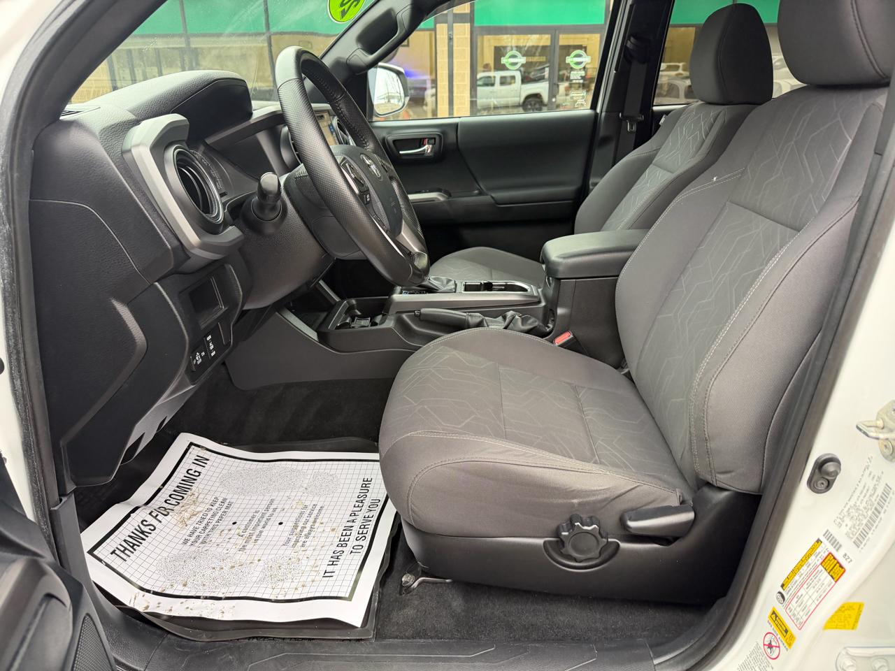 Toyota Tacoma 4WD Double Cab V6 AT TRD Sport (Natl) 2016