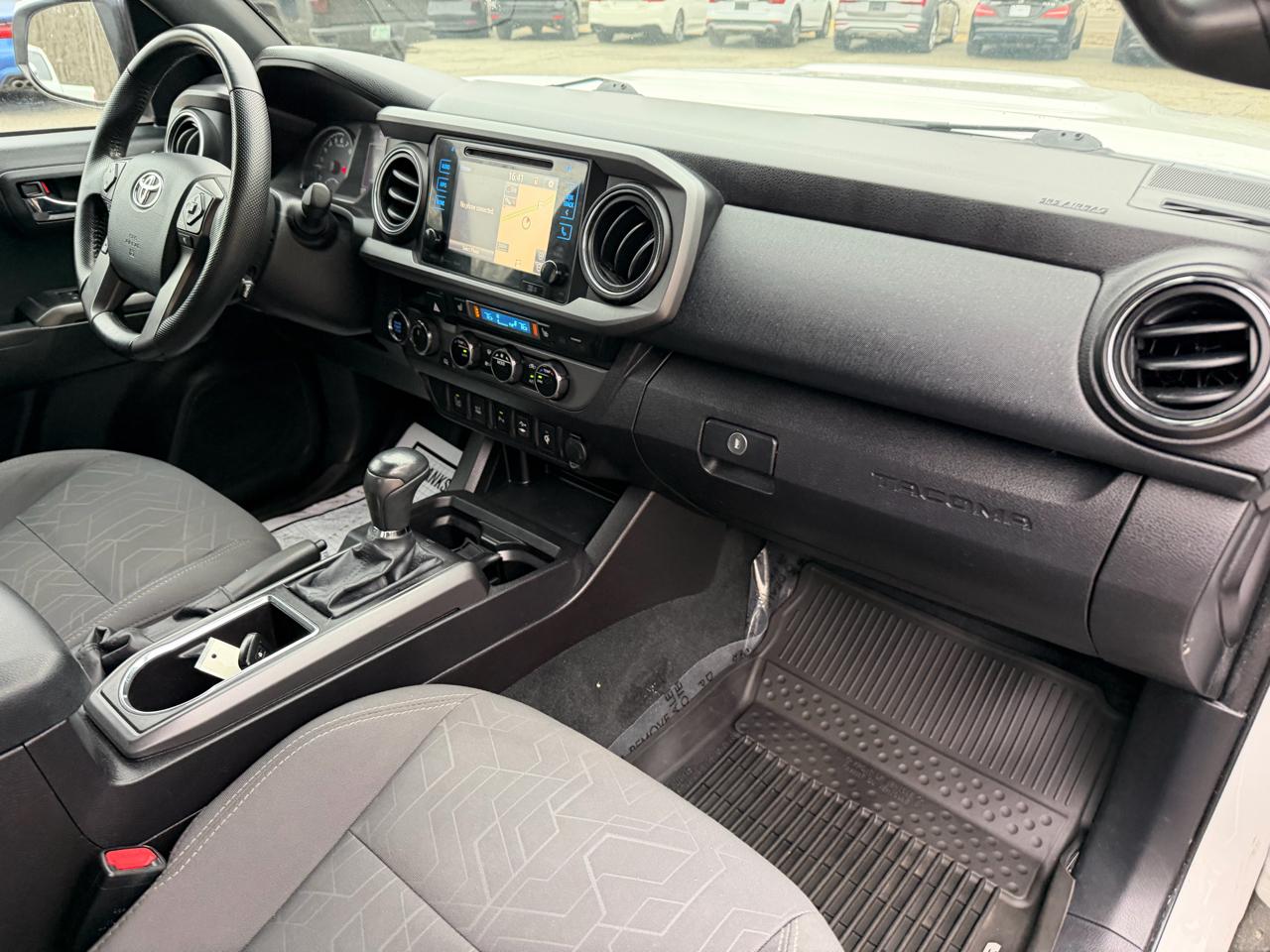 Toyota Tacoma 4WD Double Cab V6 AT TRD Sport (Natl) 2016