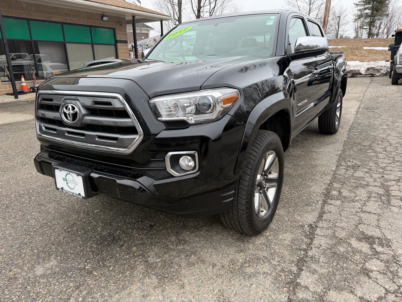 Toyota Tacoma Limited Double Cab 5' Bed V6 4x4 AT (Natl) 2017