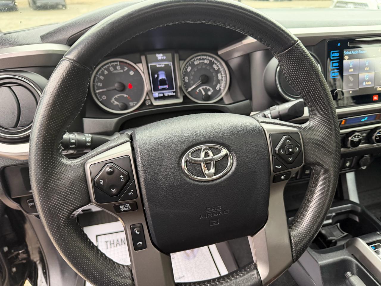 Toyota Tacoma Limited Double Cab 5' Bed V6 4x4 AT (Natl) 2017