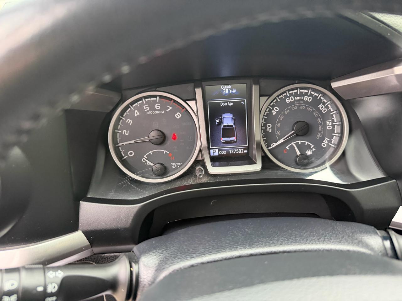 Toyota Tacoma Limited Double Cab 5' Bed V6 4x4 AT (Natl) 2017