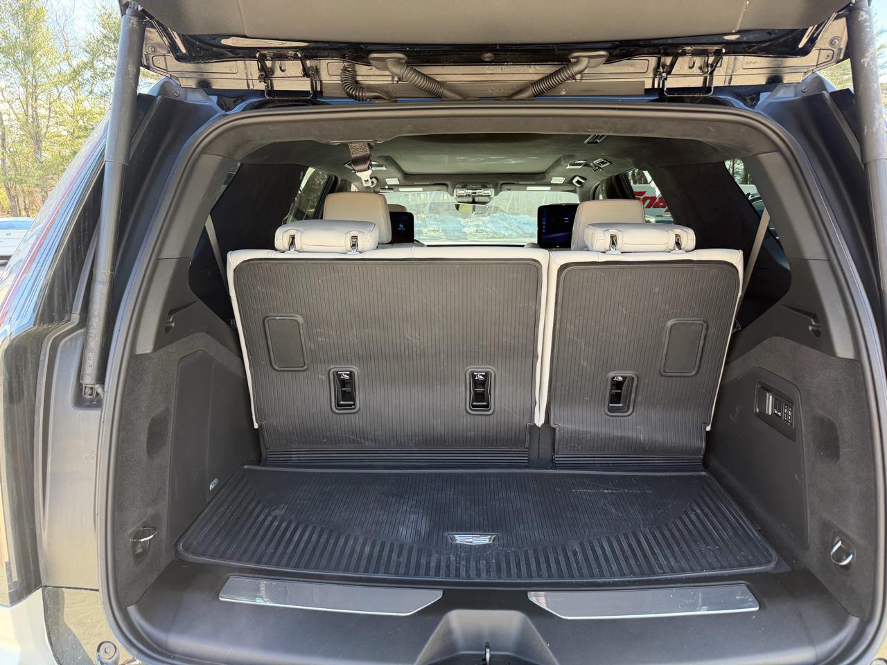 Cadillac Escalade AWD 4dr V-Series 2025