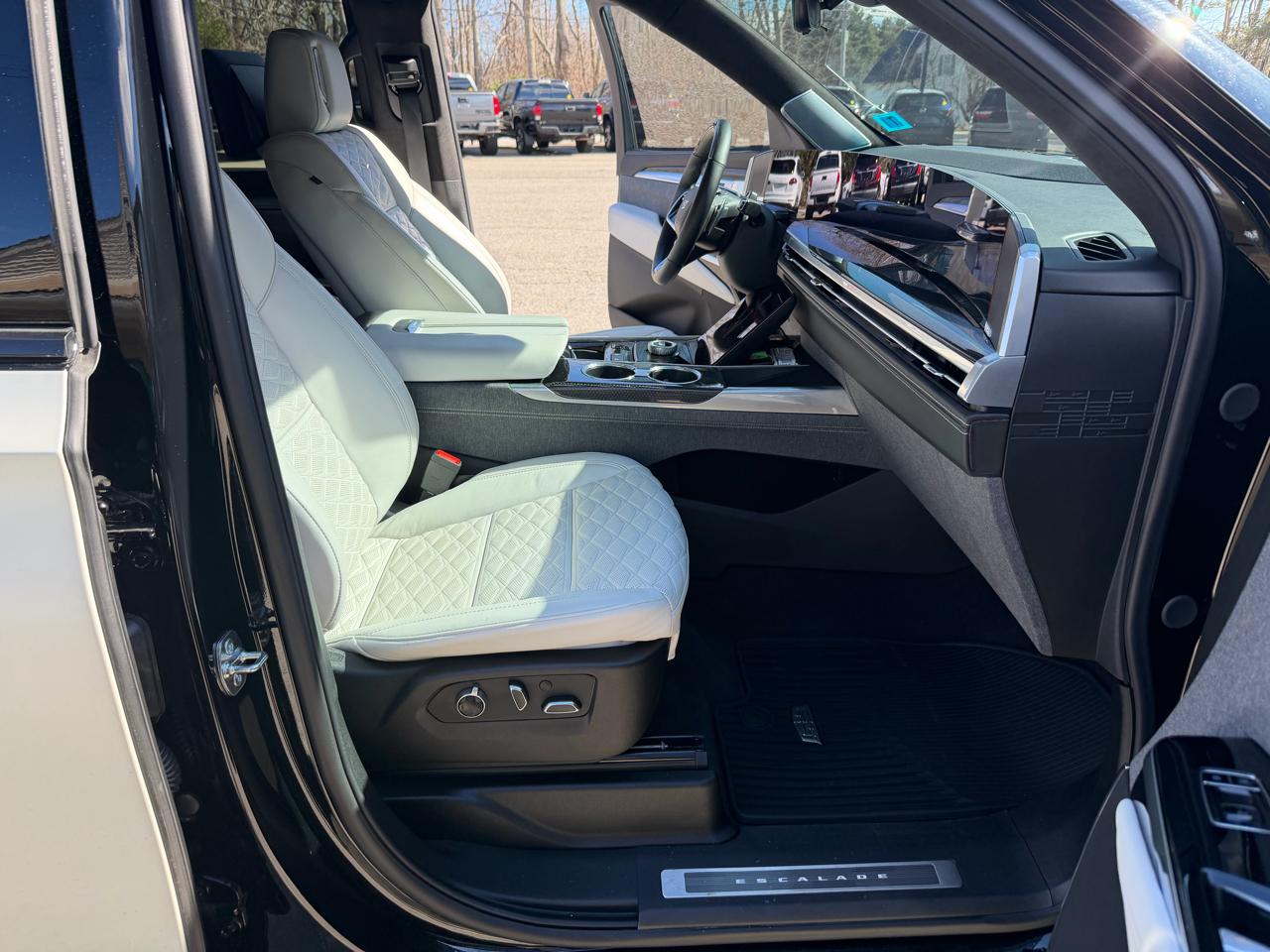 Cadillac Escalade AWD 4dr V-Series 2025