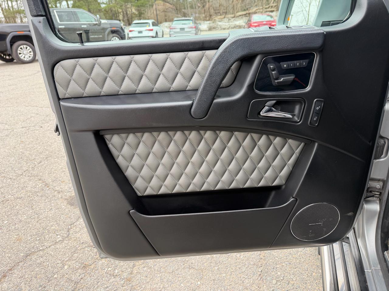 Mercedes-Benz G-Class 4MATIC 4dr G 63 AMG 2014