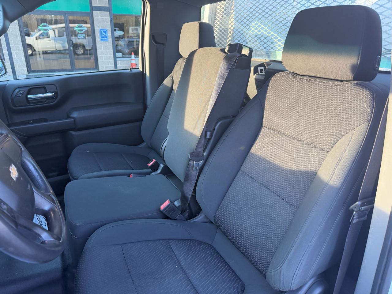 Chevrolet Silverado 1500 2WD Reg Cab 140" Work Truck 2020