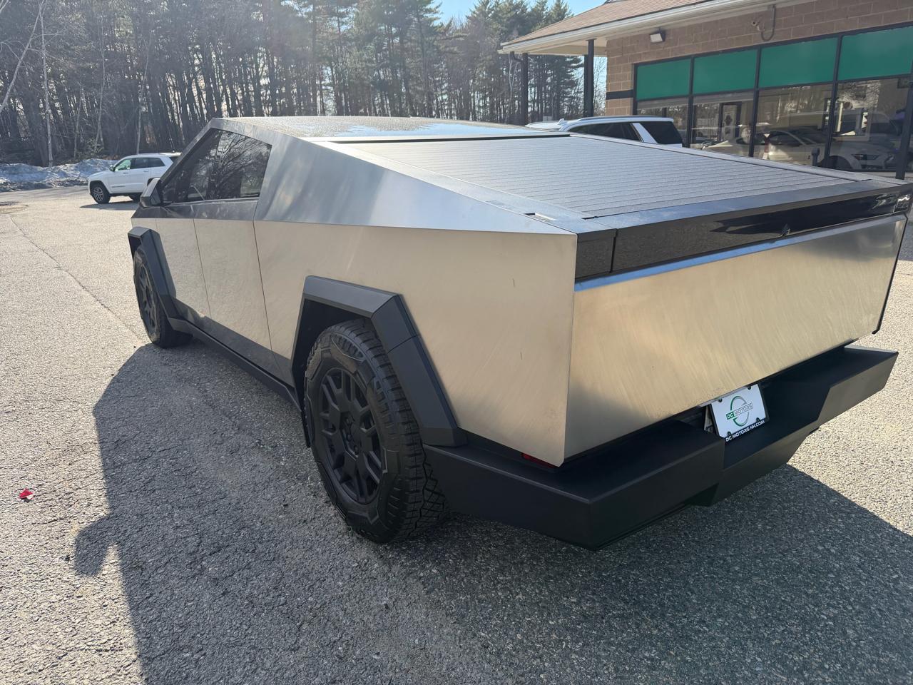 Tesla Cybertruck Cyberbeast AWD 2024