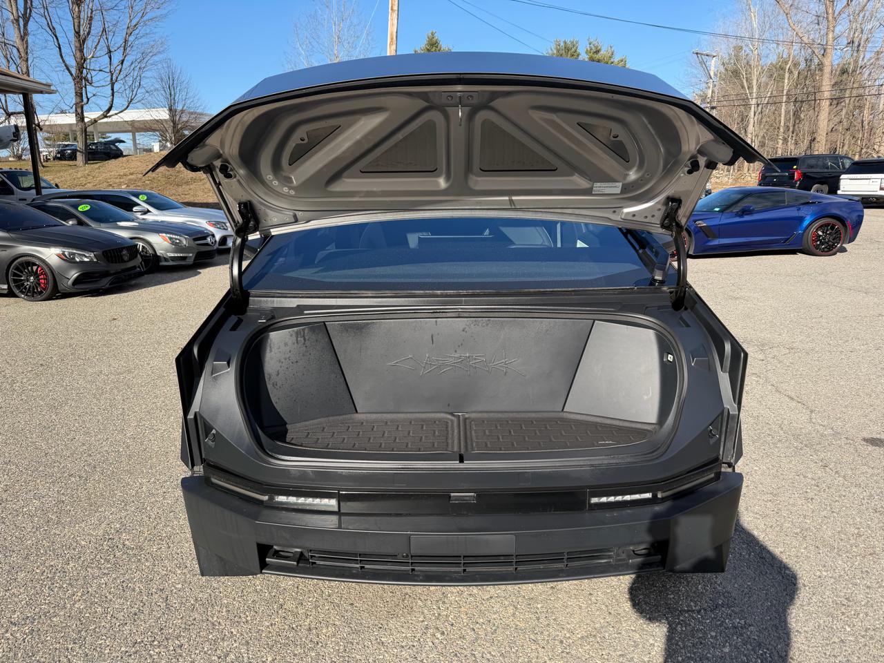 Tesla Cybertruck Cyberbeast AWD 2024