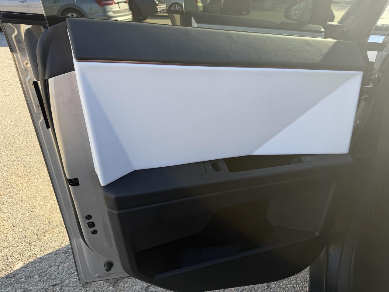 Tesla Cybertruck Cyberbeast AWD 2024