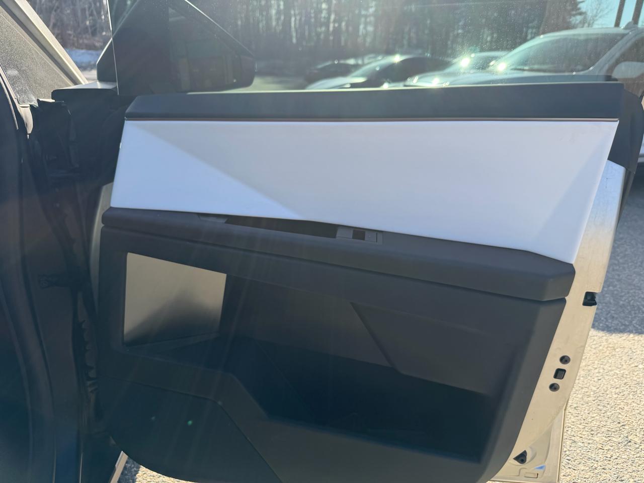 Tesla Cybertruck Cyberbeast AWD 2024